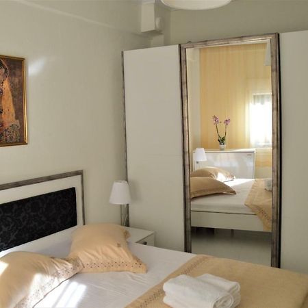 Aigaiou House Apartment Thessaloniki Exterior photo